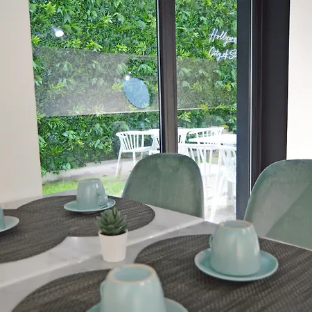 Hollywood By 4* Лісабон