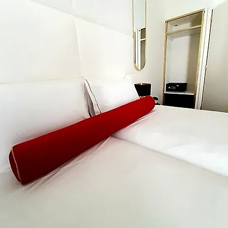 Hotel Hollywood By