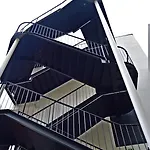 Готель Hollywood By